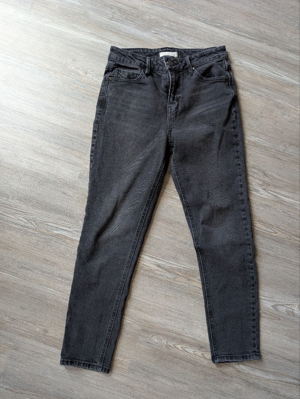Women's Black Skinny Jeans - Slim Fit Denim